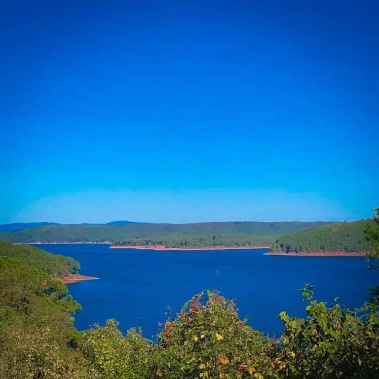 Out In The Wild Lake Greeson, Arkansas House Hunk